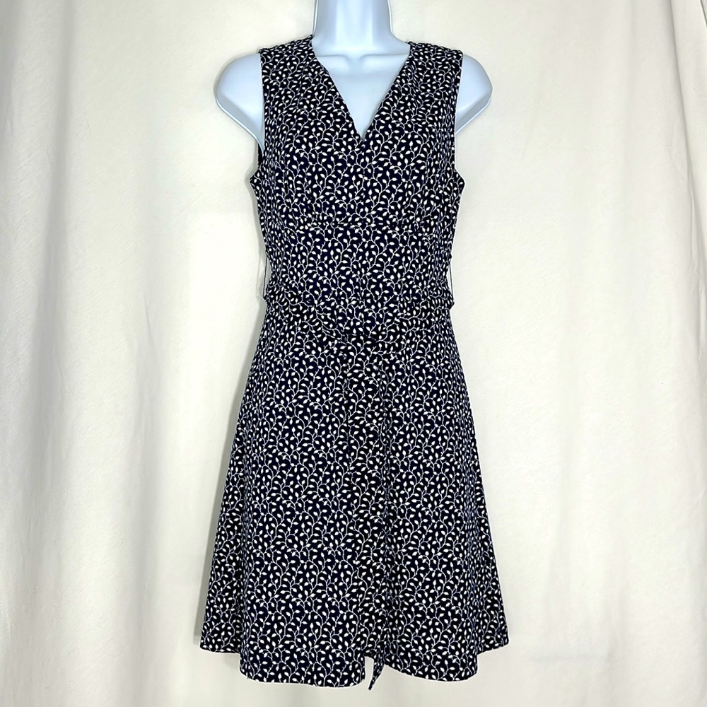 Lark & Ro Blue White Floral A-Line Sleeveless Dress | Size 6